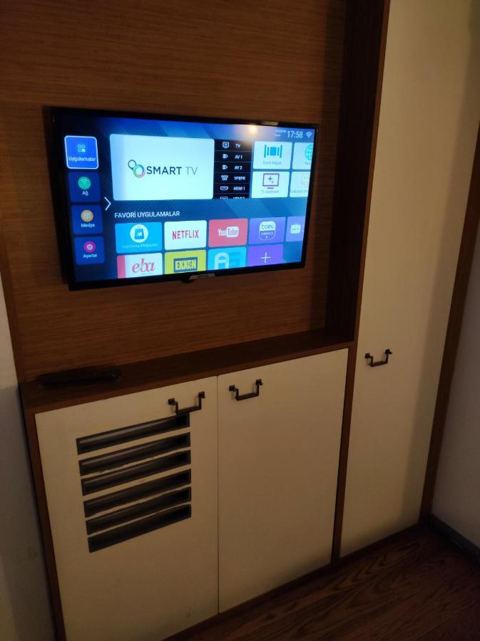 Jakaranda Hotel Istanbul Bagian luar foto