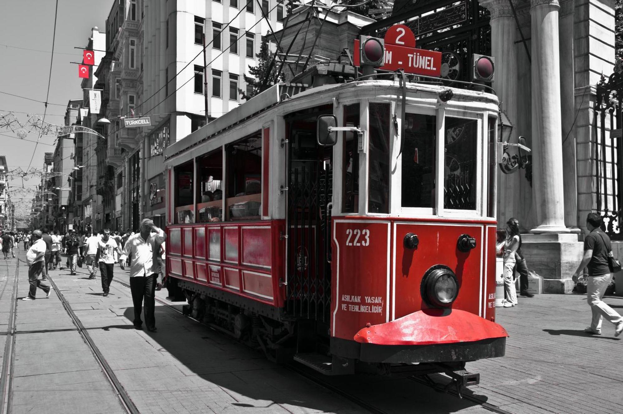 Jakaranda Hotel Istanbul Bagian luar foto