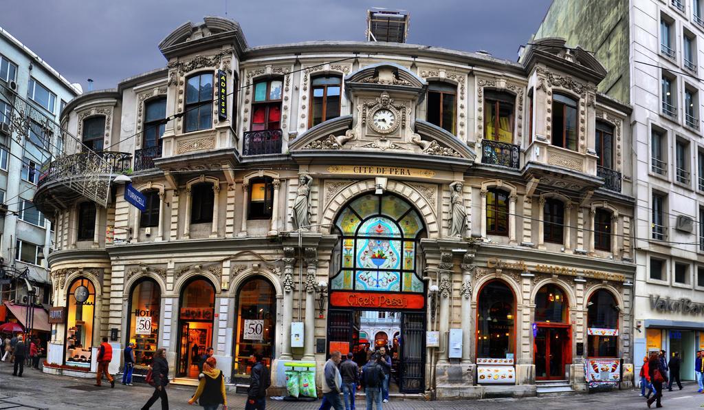 Jakaranda Hotel Istanbul Bagian luar foto