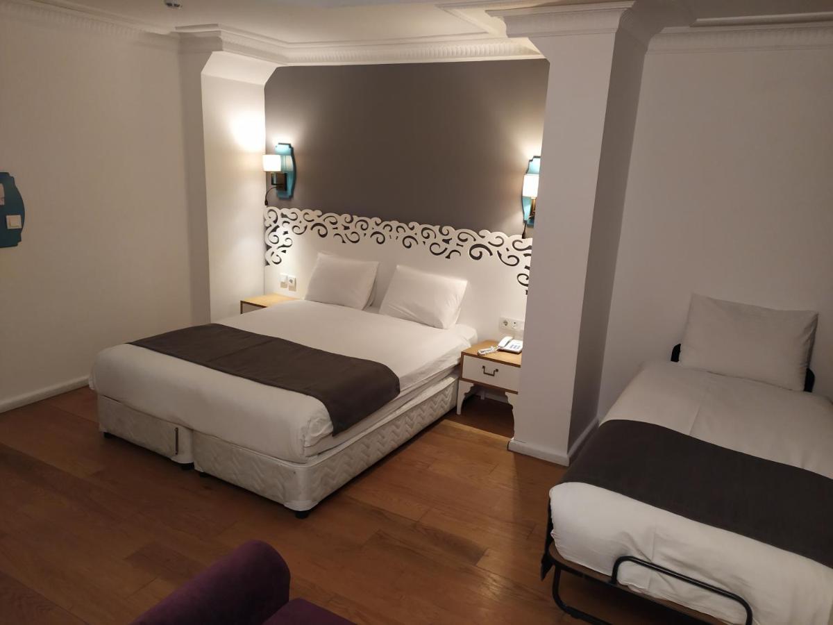 Jakaranda Hotel Istanbul Bagian luar foto