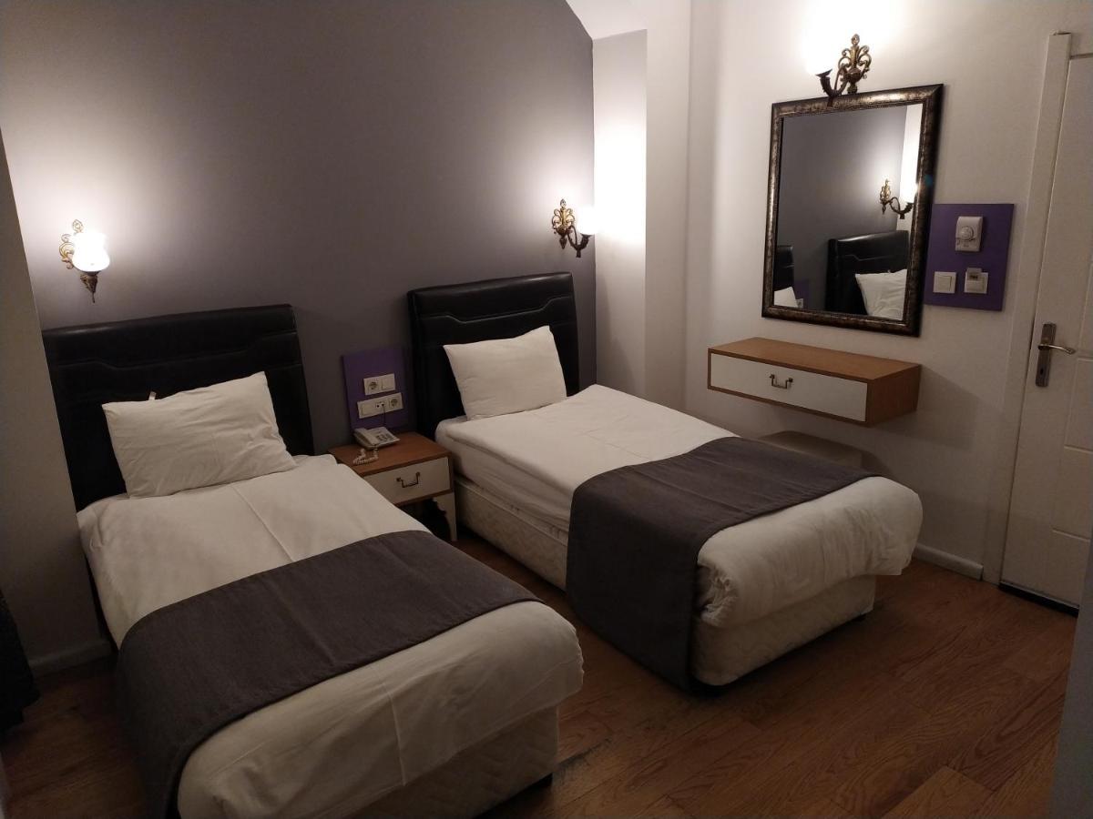 Jakaranda Hotel Istanbul Bagian luar foto
